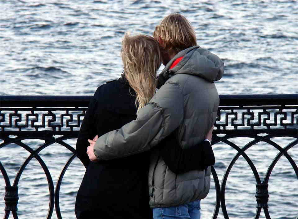 Essential Qualities To Look For When Dating